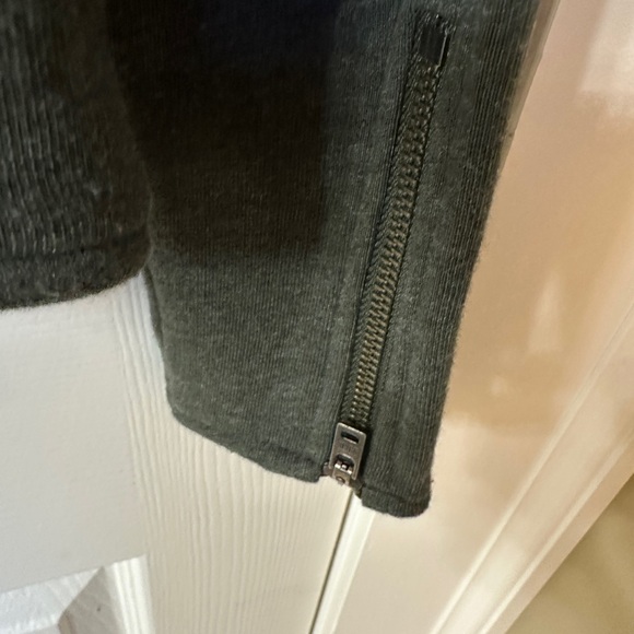 Athleta Belvedere Moto Zip Up Jacket Size Medium Cool Classic - Picture 4 of 4